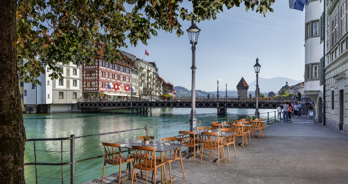 Terrassenöffnung Tavolago,Taube Luzern